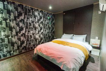 Hotel Mk Szuvon Kültér fotó